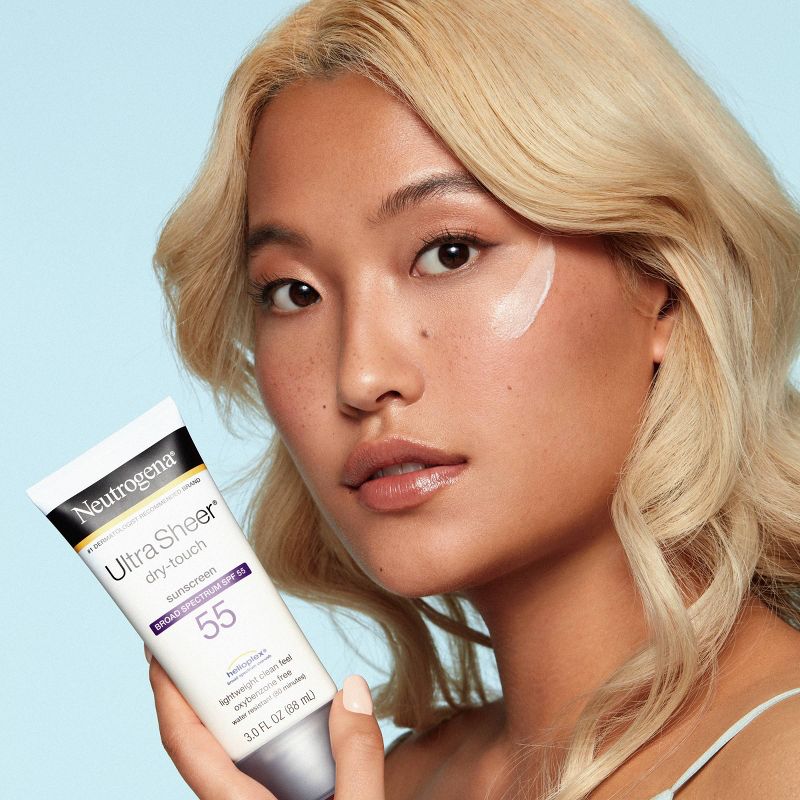 Protector Solar 55 spf Ultra Sheer dry-touch