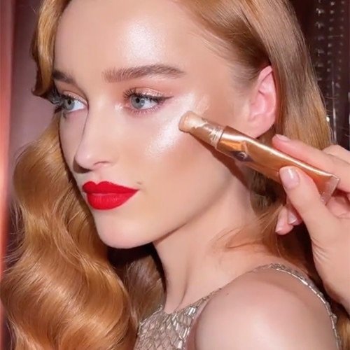 Iluminador liquido Charlotte Tilbury - Spotlight